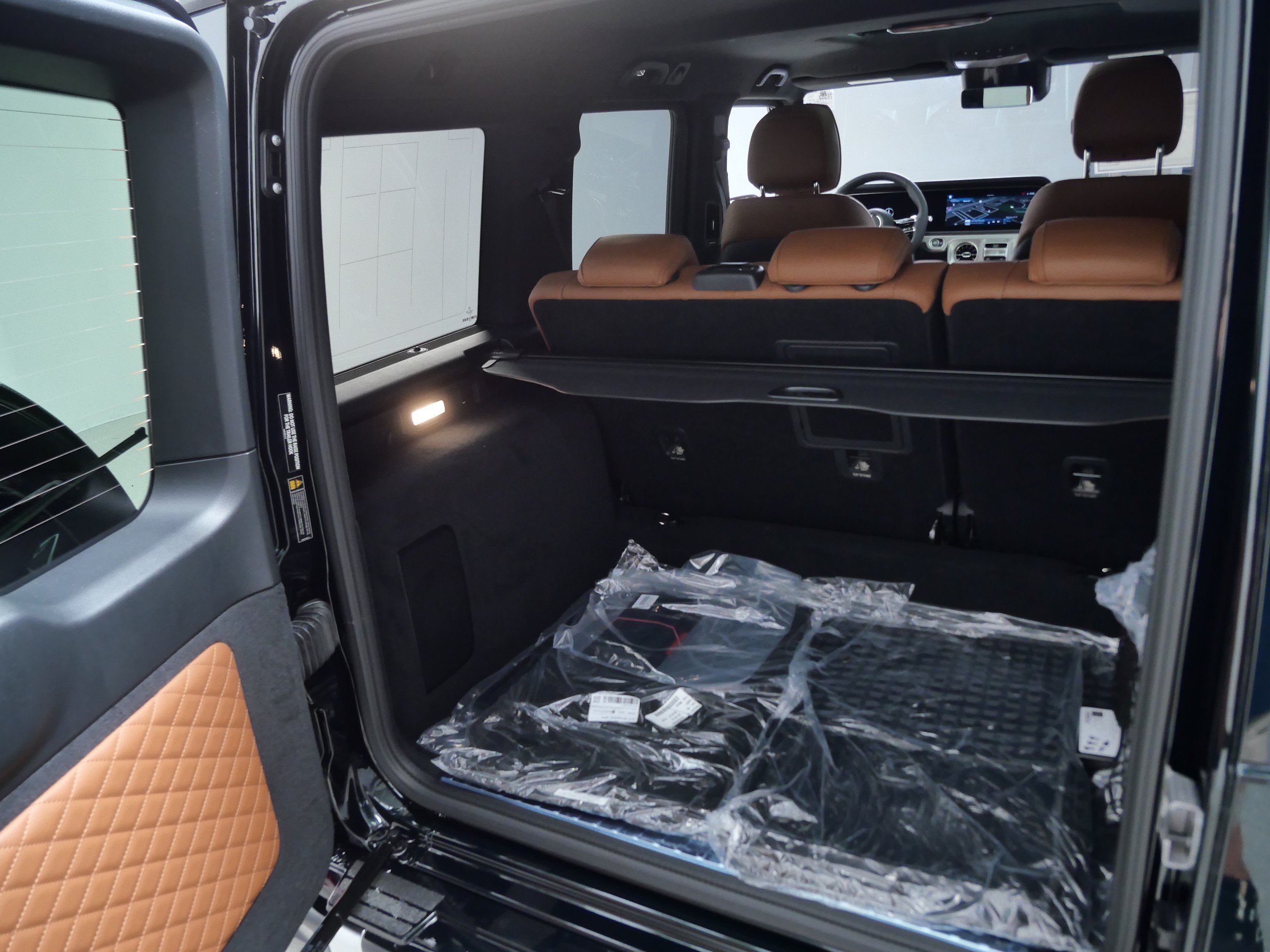 New 2027 Emerald Green Mercedes-Benz AMG® G 63 SUV image 7