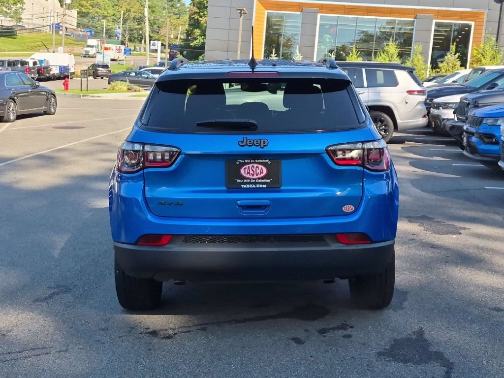 Used 2026 Blue Jeep Limited image 4