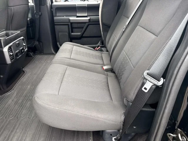 Used 2018 Black Ford XLT image 17