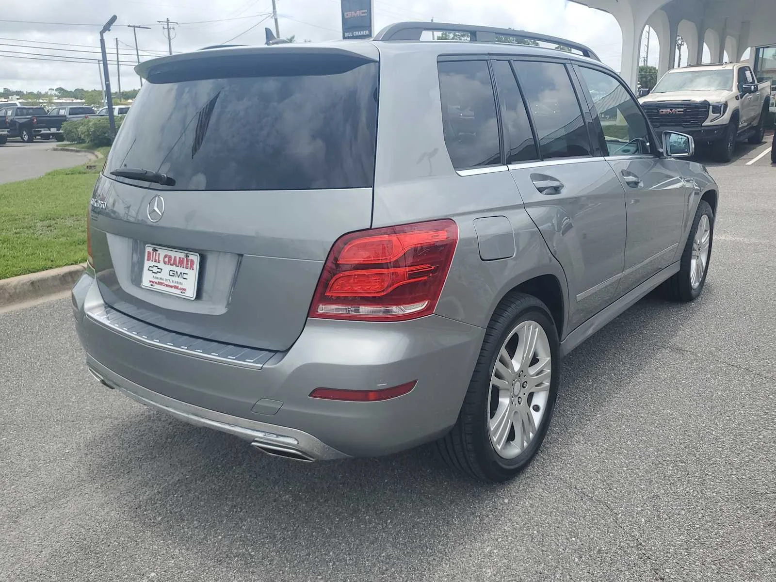 Used 2015  Mercedes-Benz GLK 350 image 6