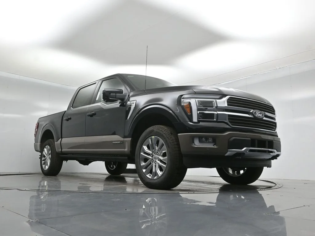 New 2026 Agate Black Metallic Ford King Ranch image 46