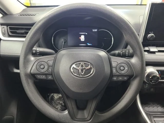 Used 2024 Ice Cap Toyota XLE image 17