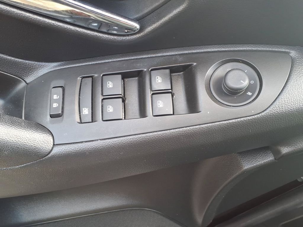 Used 2022 Red Chevrolet LT image 23