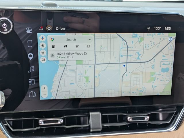 Used 2026 Green Chevrolet ACTIV image 35