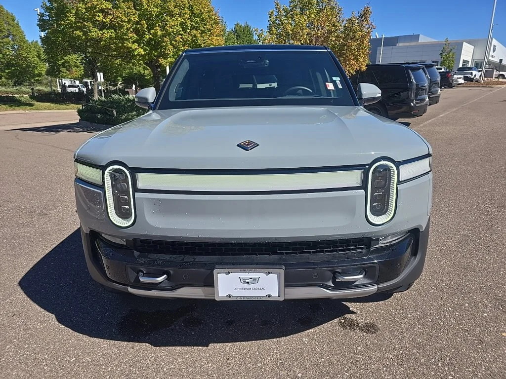 Used 2023 Gray Rivian Adventure image 8