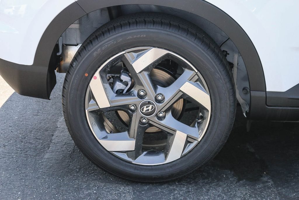 New 2026 White Hyundai SEL image 9
