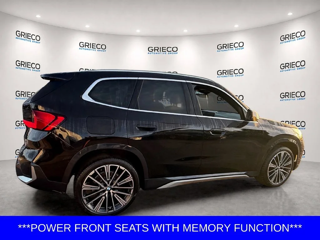 Used 2024 Black BMW xDrive28i image 7