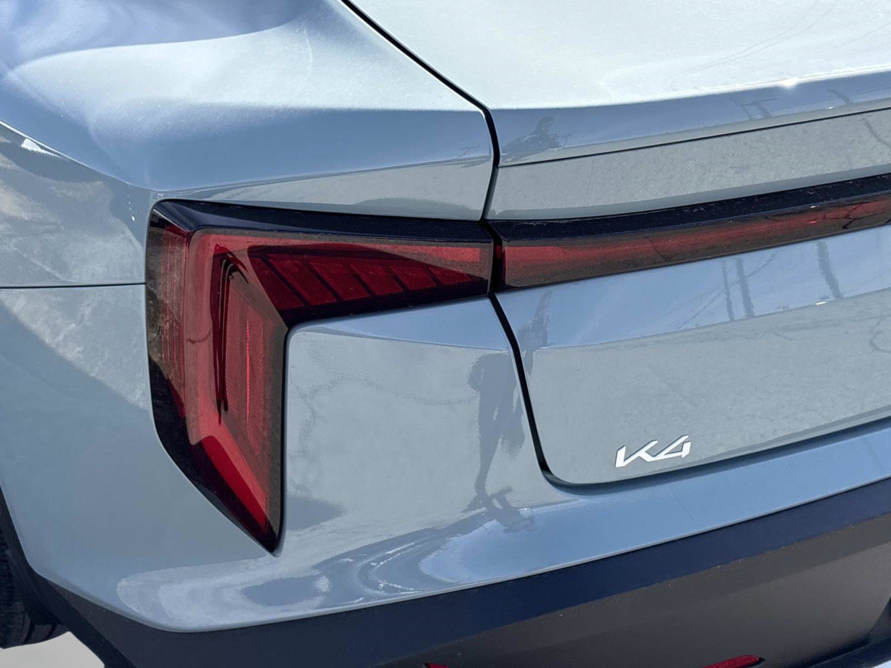 2025 Kia K4 LXS - Photo 29
