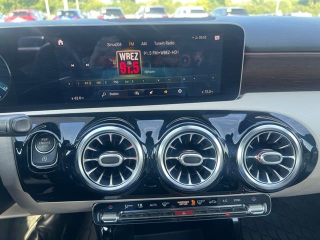 Used 2019 Jupiter Red Mercedes-Benz A 220 image 12