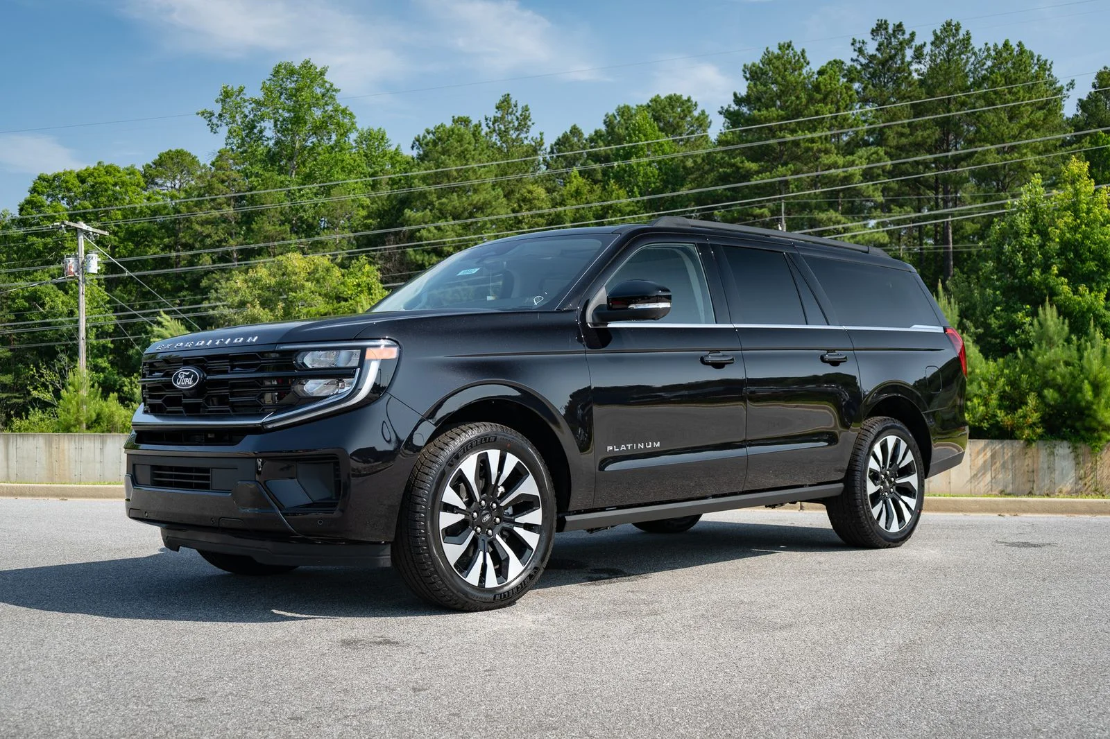 New 2027 Black Ford Platinum image 9