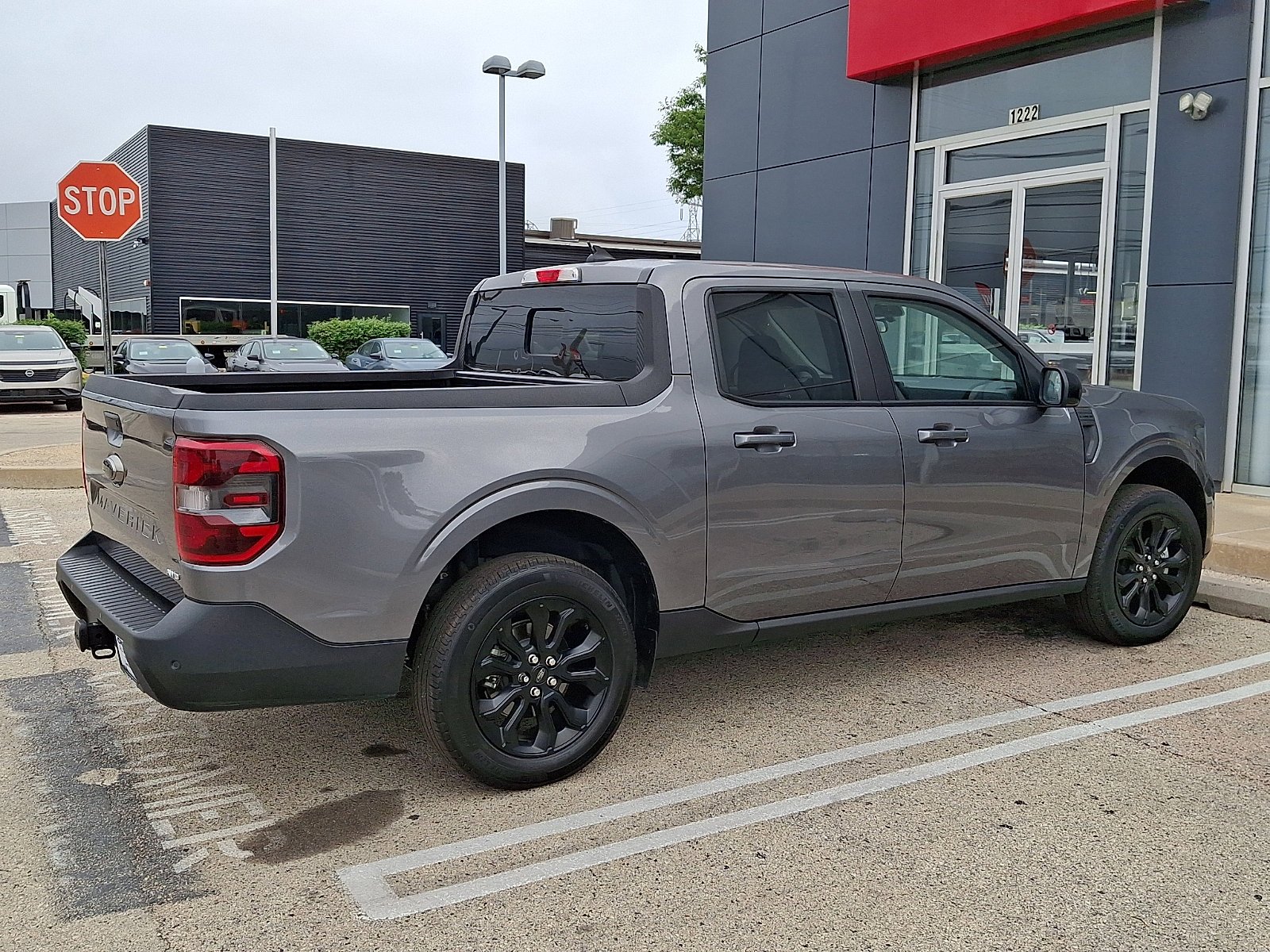 Used 2023 Carbonized Gray Metallic Ford LARIAT image 3