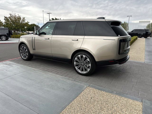 Used 2025 Gold Land Rover SE image 6