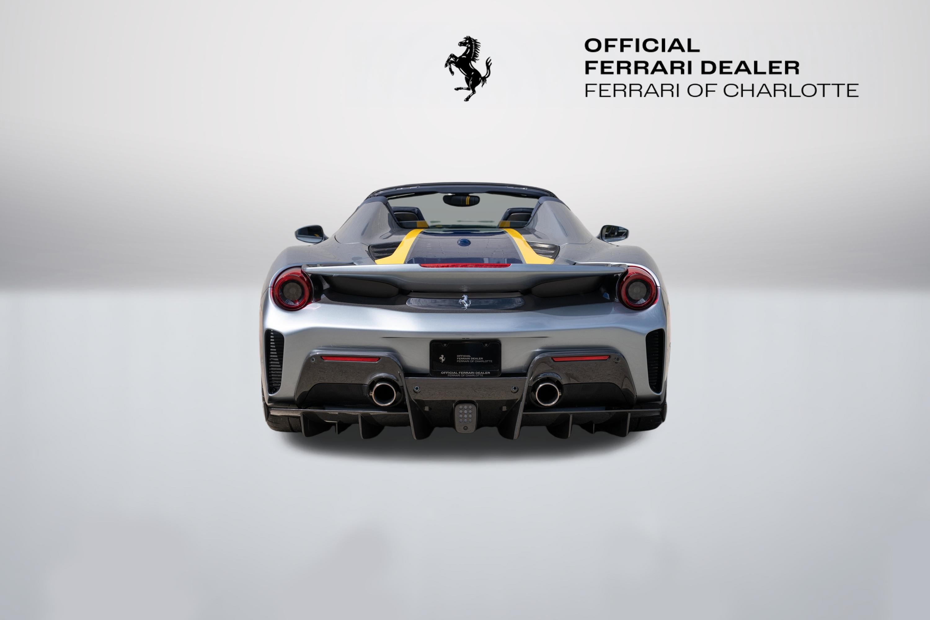 Used 2020 Grigio Titanio Metall Ferrari  image 9