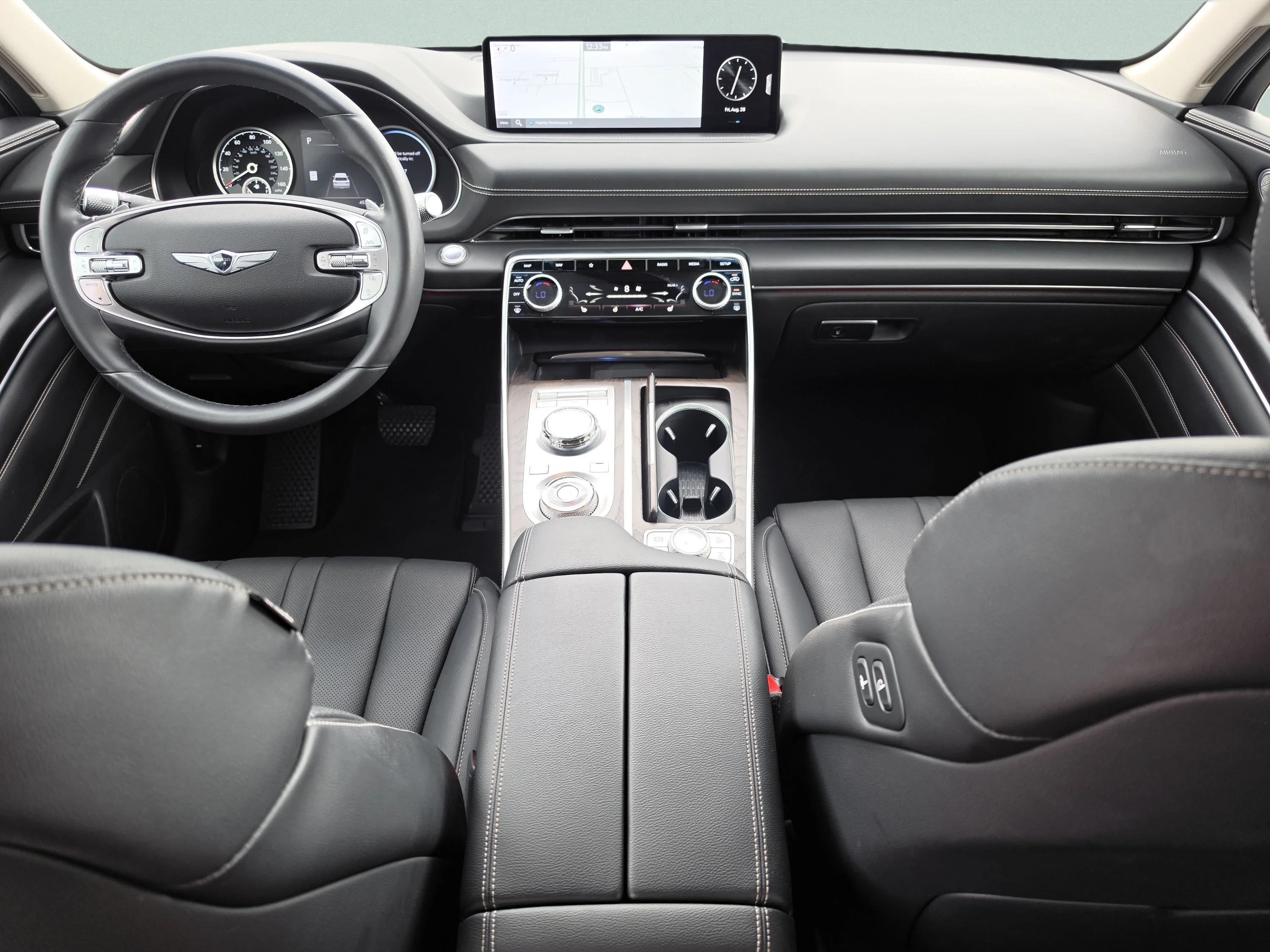 Used 2024 Savile Silver Genesis 2.5T image 18