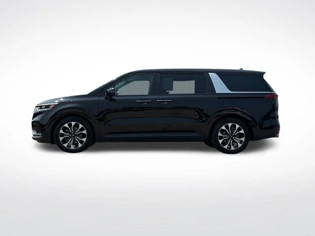 Used 2024 Black Kia EX image 29