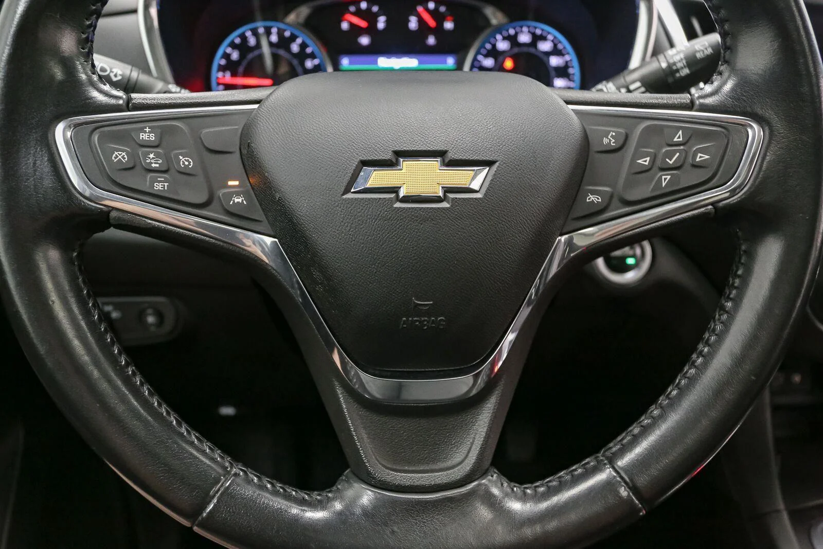 Used 2020 Cajun Red Tintcoat Chevrolet LT image 36