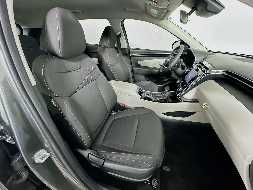 Used 2022 Gray Hyundai SEL image 27
