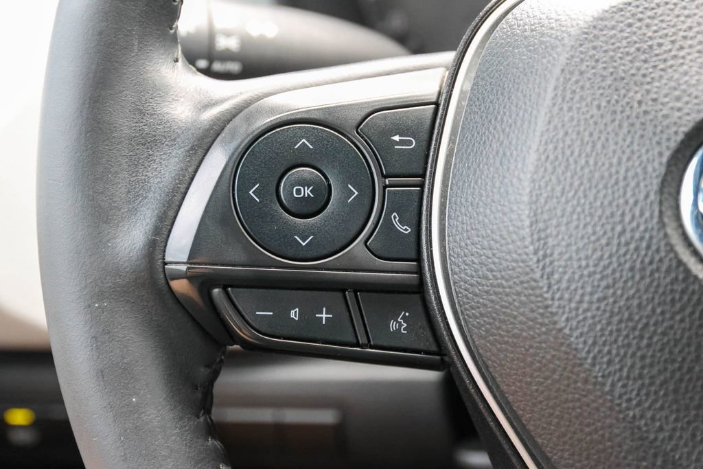Used 2024 White Toyota SE image 21
