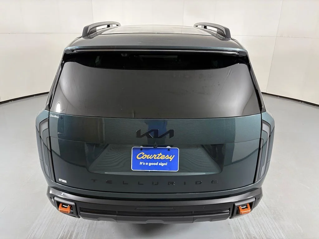 New 2027 Black Jade Green Kia X-Pro SX Prestige image 7