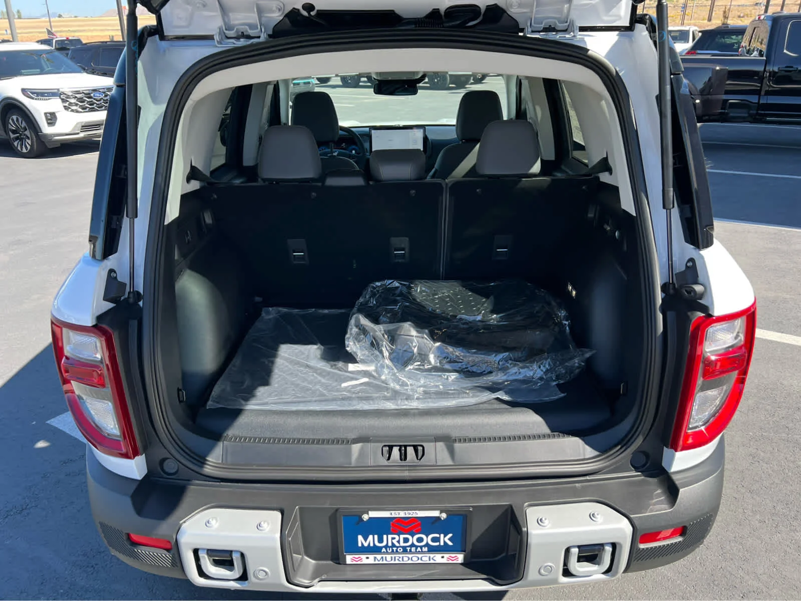 New 2026 Oxford White Ford Badlands® image 22