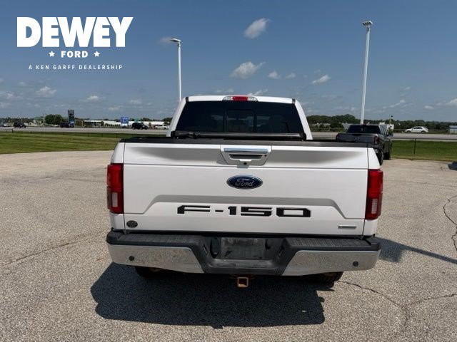 Used 2019 White Platinum Clearcoat Metallic Ford LARIAT image 4