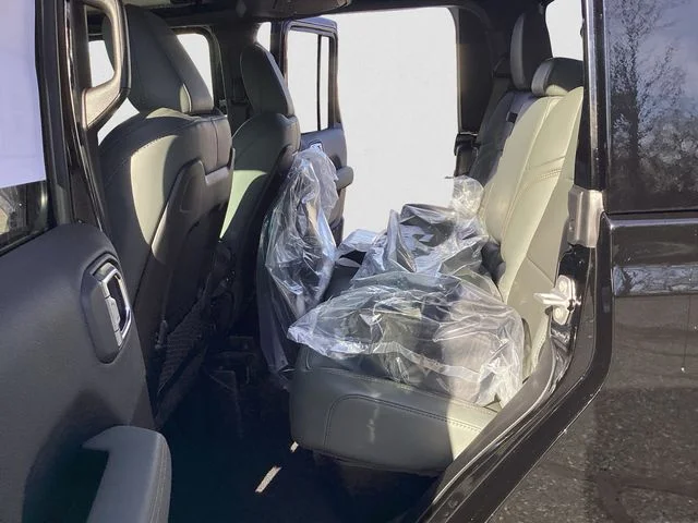 New 2026 Black Clearcoat Jeep MOJAVE X 4X4 image 14