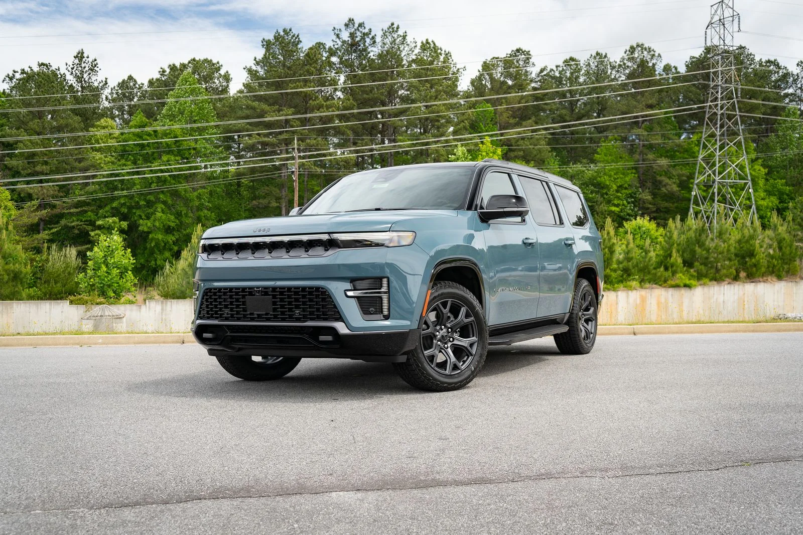New 2026 Steel Blue Exterior Paint Jeep Upland image 1