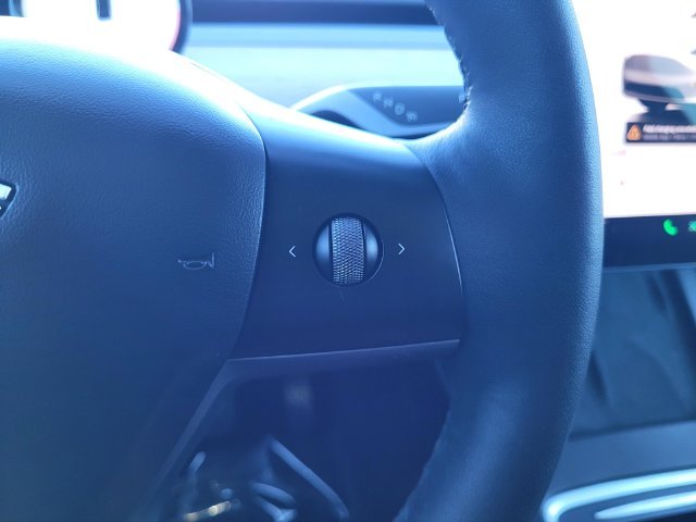 Used 2024 White Tesla Long Range image 23
