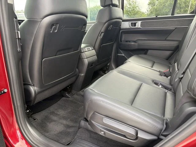 Used 2024 Red Hyundai Limited image 16