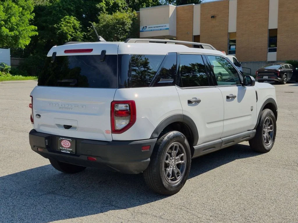 Used 2023 White Ford Big Bend image 3