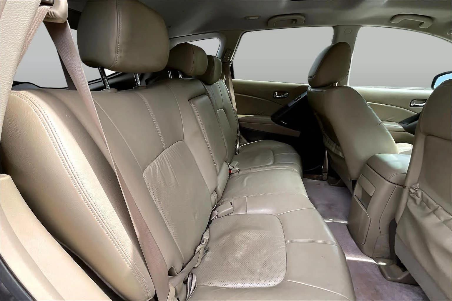 Used 2009 Platinum Graphite Nissan SL image 20