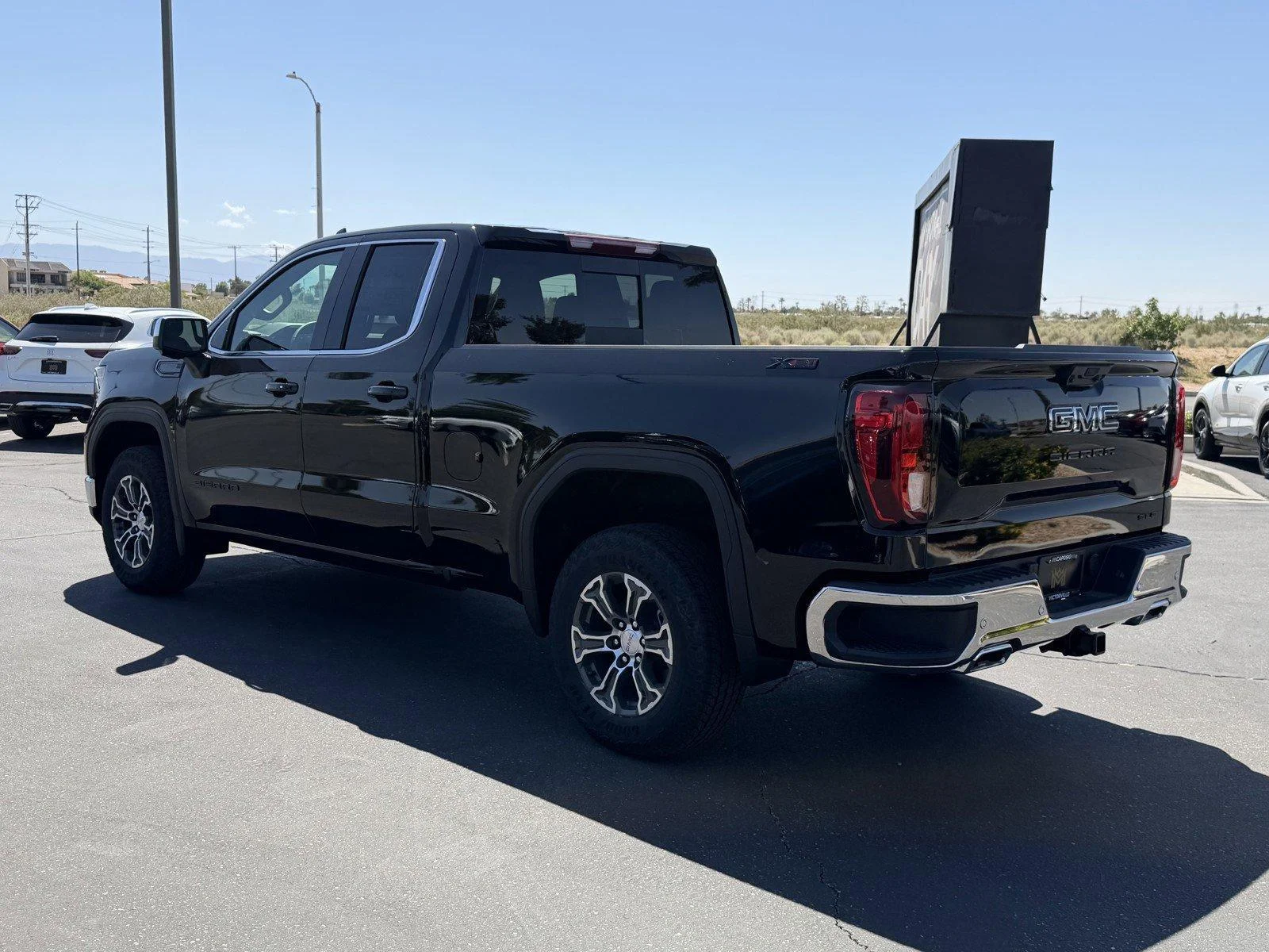 New 2026 Onyx Black GMC SLE image 4