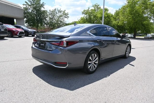 Certified Used 2020 NEBULA GRAY PEARL Lexus 300h image 3