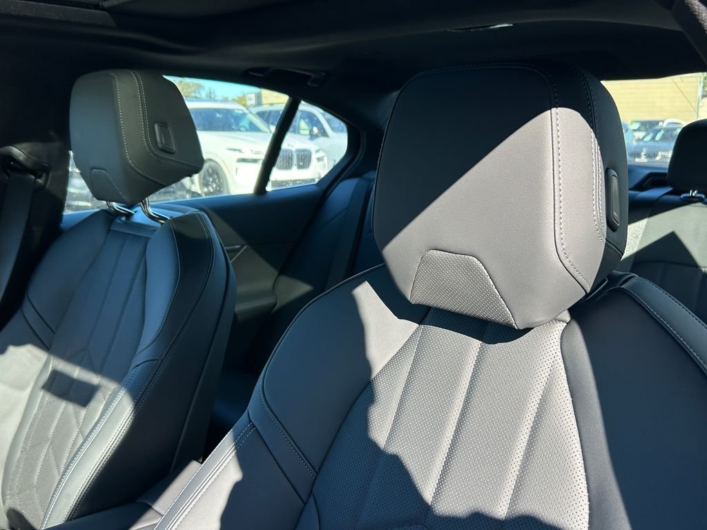 New 2027 Black Sapphire Metallic BMW eDrive40 image 14