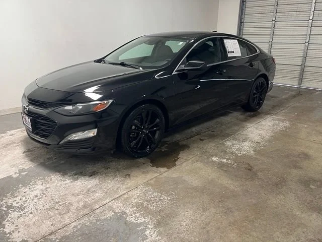 Used 2023 Mosaic Black Metallic Chevrolet LT image 3