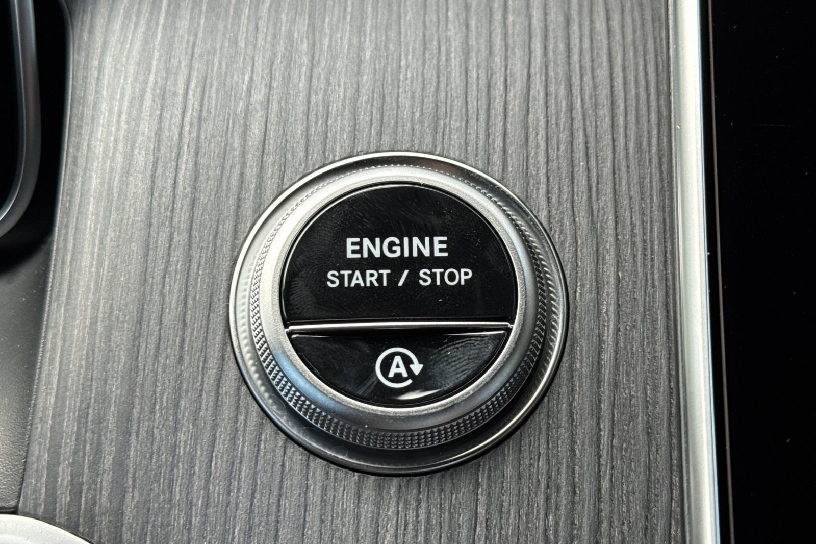 New 2026 MANUFAKTUR Alpine Grey Mercedes-Benz GLC 300 image 22