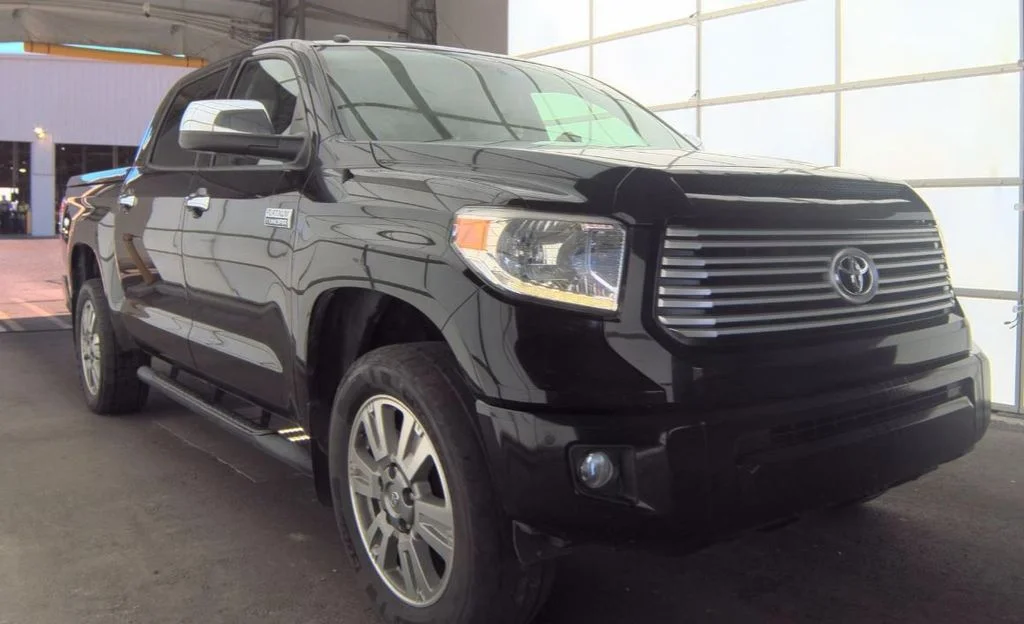 Used 2014 Black Toyota Platinum image 2