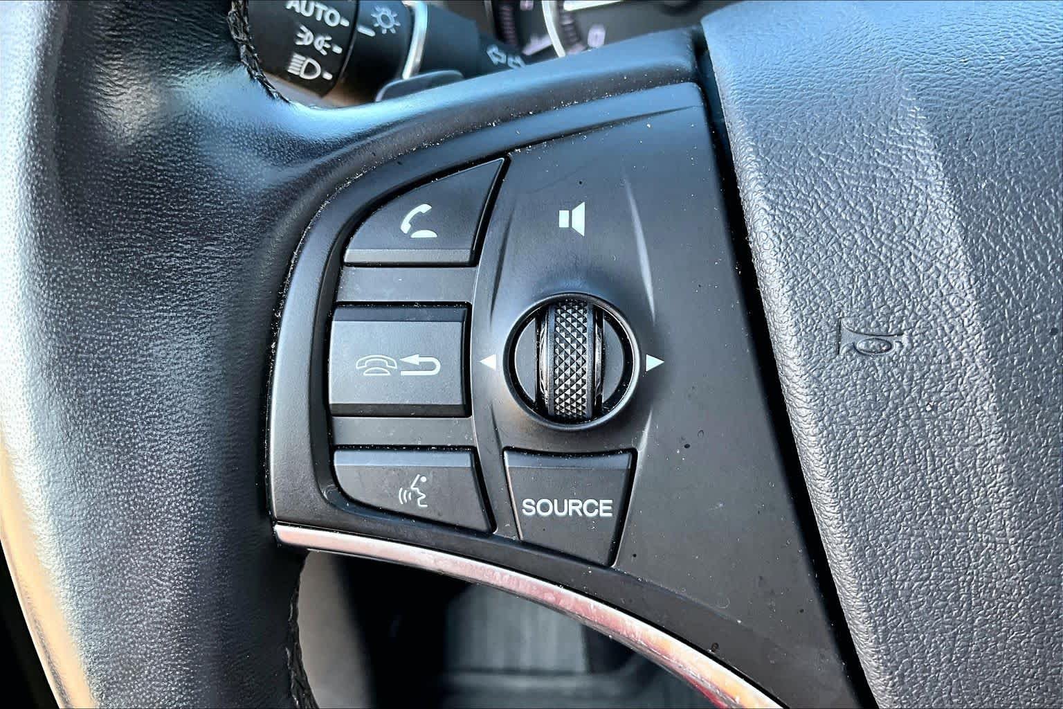 Used 2020 Majestic Black Pearl Acura SH-AWD with Technology Package image 21