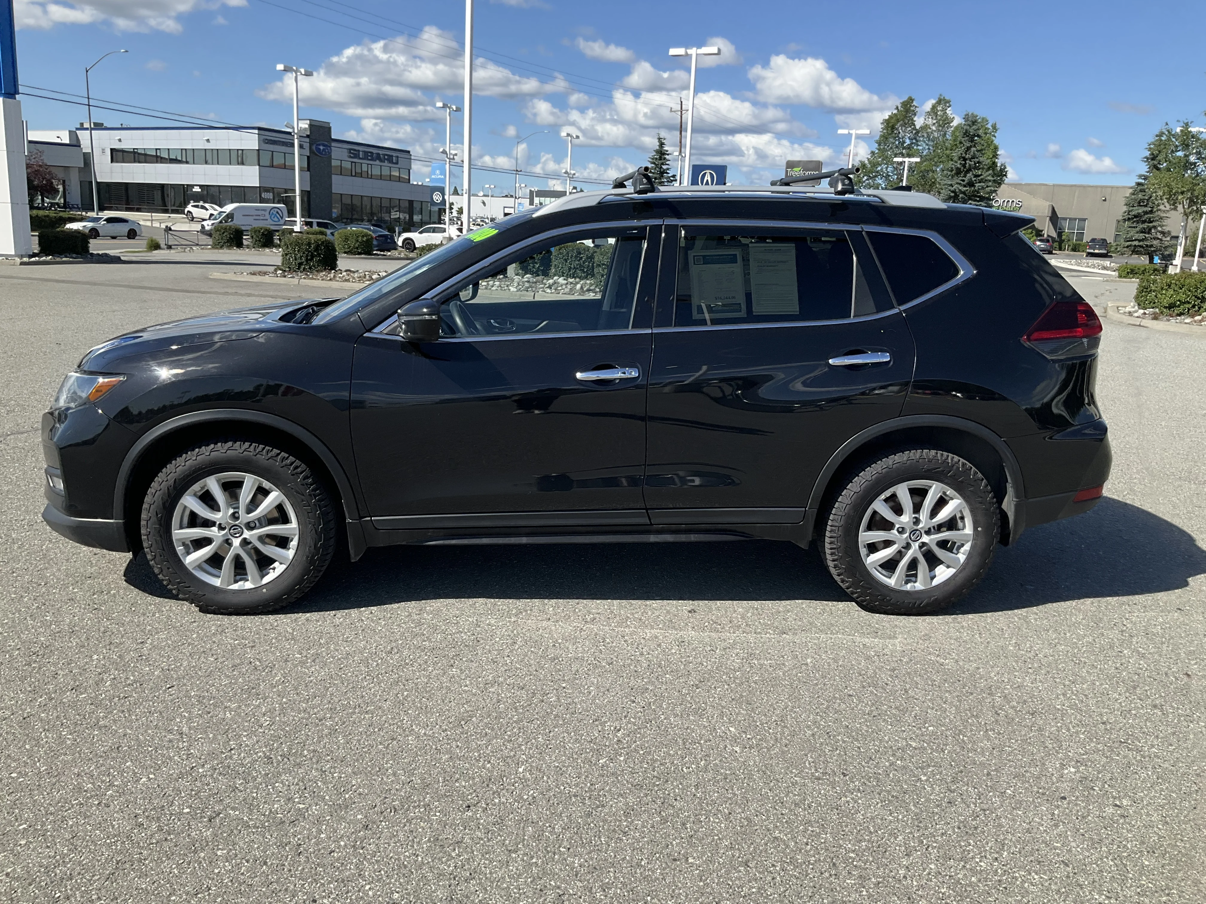 Used 2020 Magnetic Black Pearl Nissan S/SV/SL image 3