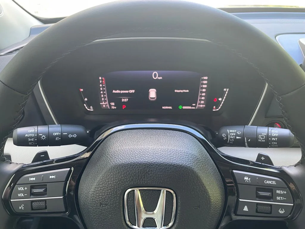 New 2026 Smoke Blue Pearl Honda Touring image 18