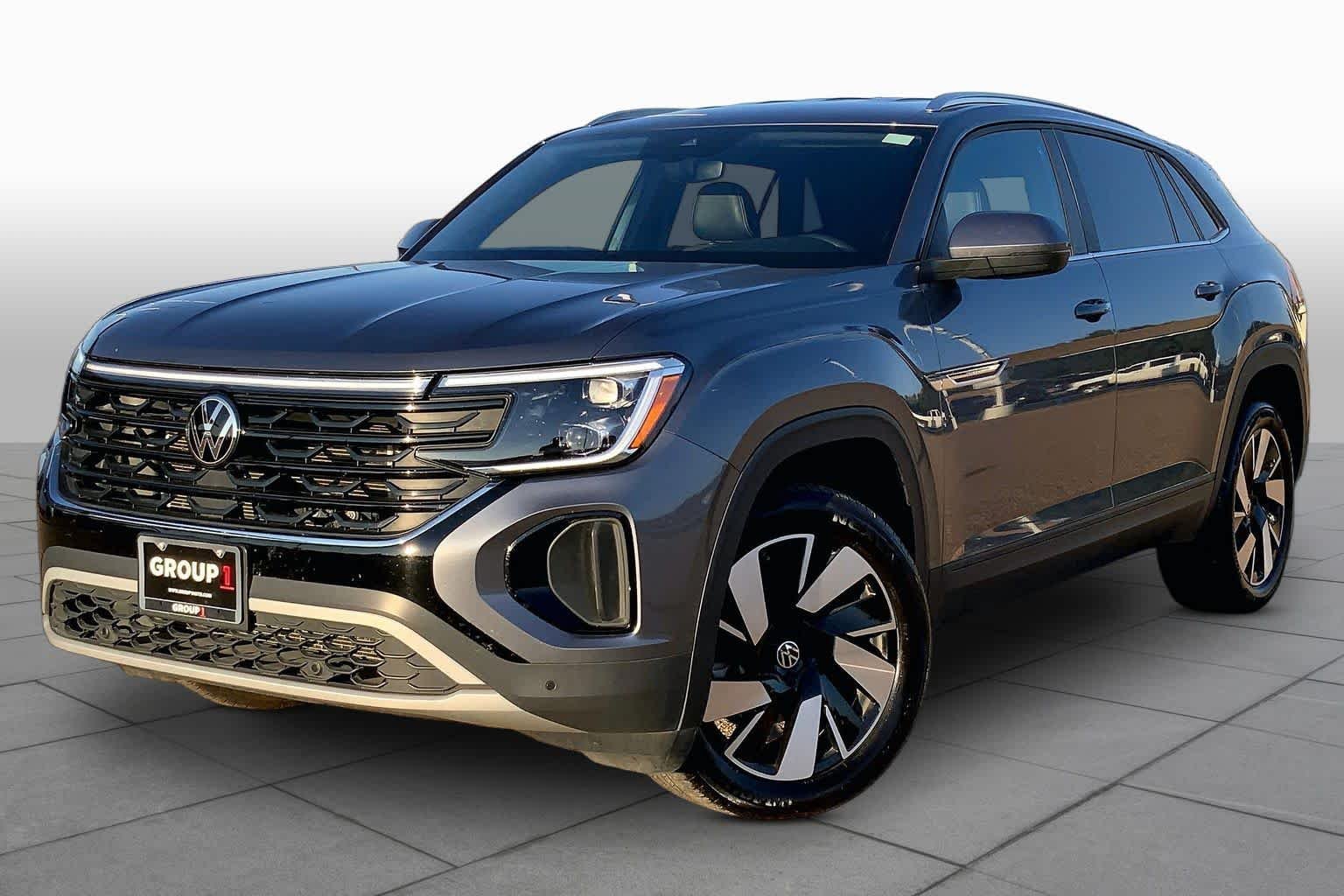 2025 Volkswagen Atlas Cross Sport 2.0T SE w/Technology