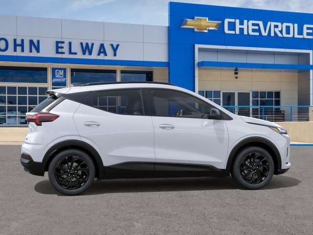 2027 Chevrolet Bolt RS - Photo 7