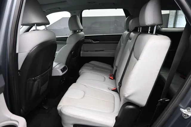 Used 2021 Gray Hyundai SEL image 11