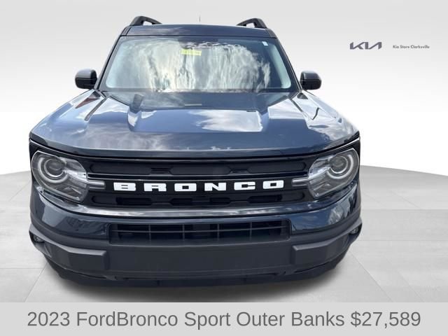 Used 2023 Blue Metallic Ford Outer Banks image 3