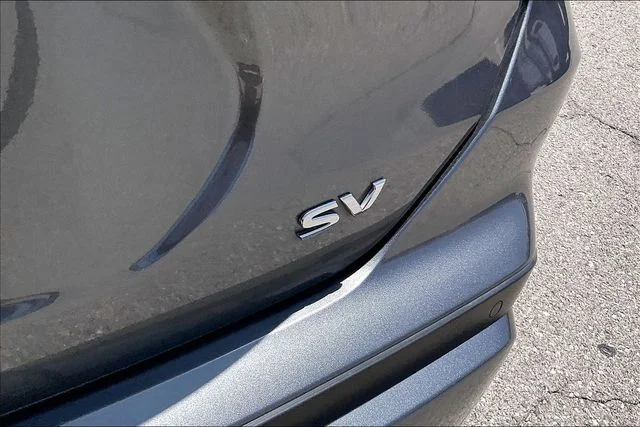 Used 2024 Gray Nissan SV image 8
