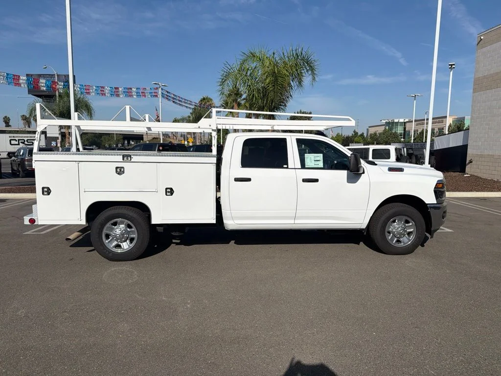 2025 RAM 2500 Tradesman - Photo 6