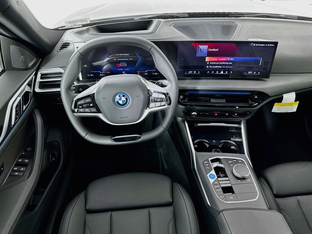 New 2026 Dravit Grey Metallic BMW xDrive40 image 19