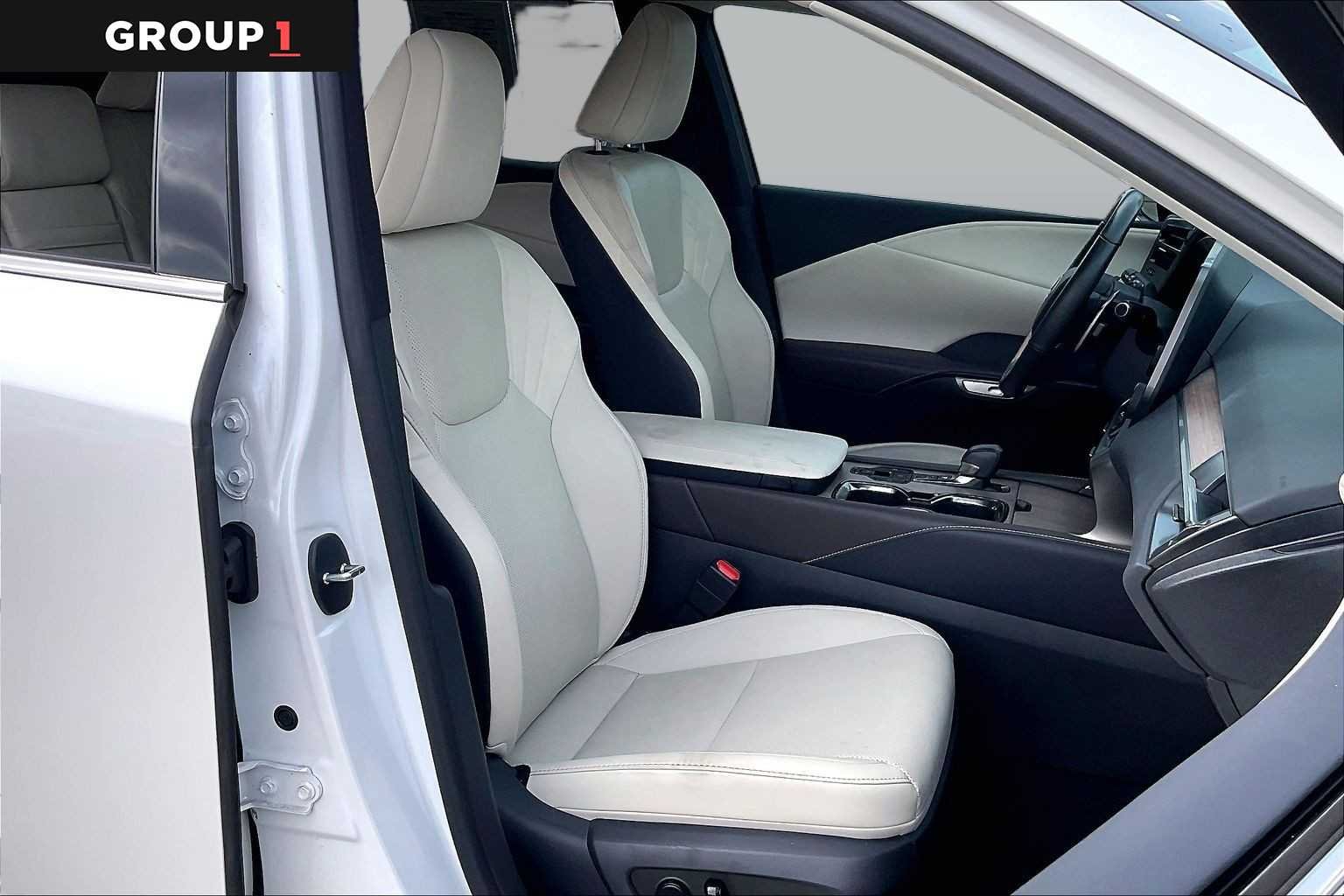 Certified Used 2024 Eminent White Pearl Lexus Premium image 8