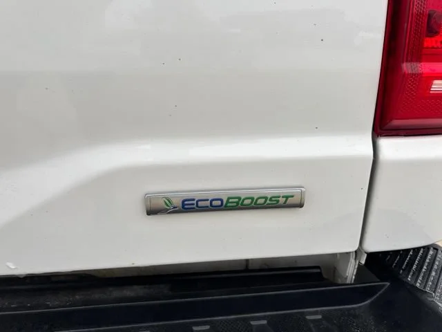 Used 2021 White Ford XL image 29