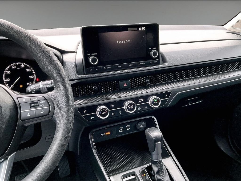 Used 2025 White Honda EX image 18